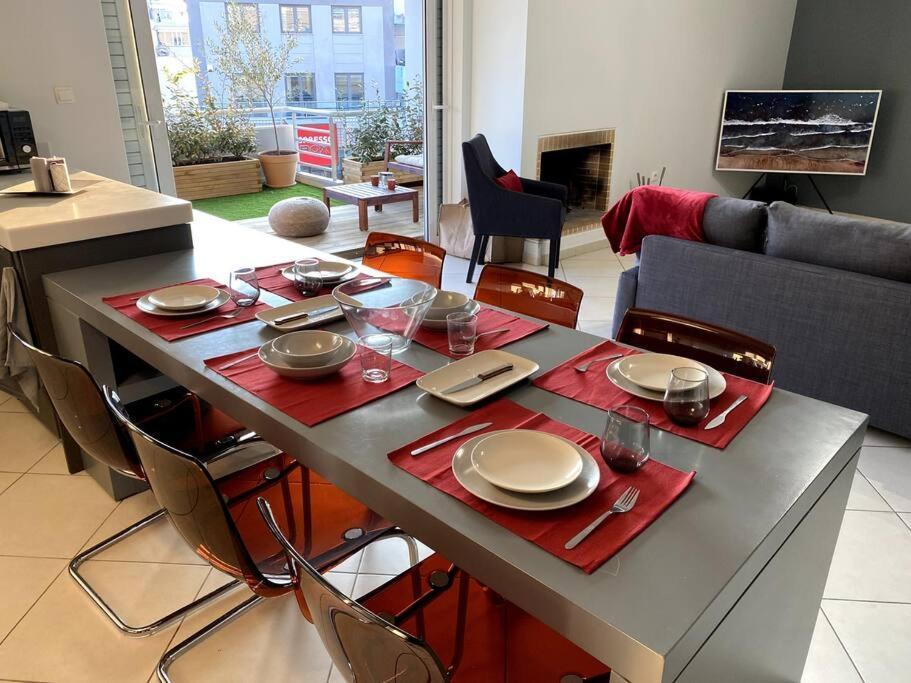 Spacious And Sunkissed 3Br & 2 Bathrooms Apartment Athen Exterior foto