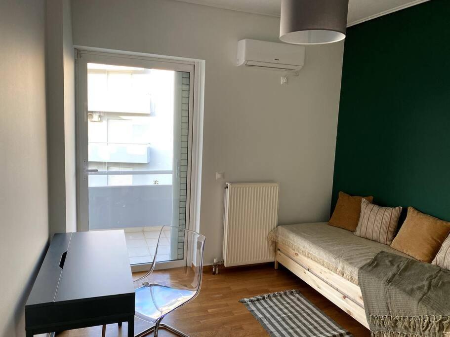 Spacious And Sunkissed 3Br & 2 Bathrooms Apartment Athen Exterior foto