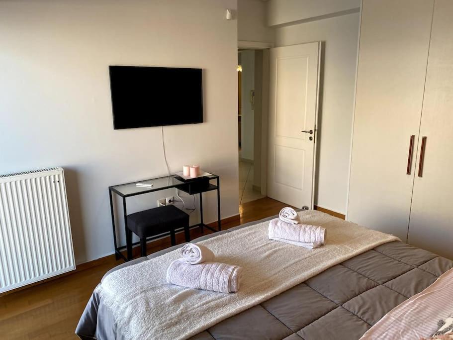 Spacious And Sunkissed 3Br & 2 Bathrooms Apartment Athen Exterior foto