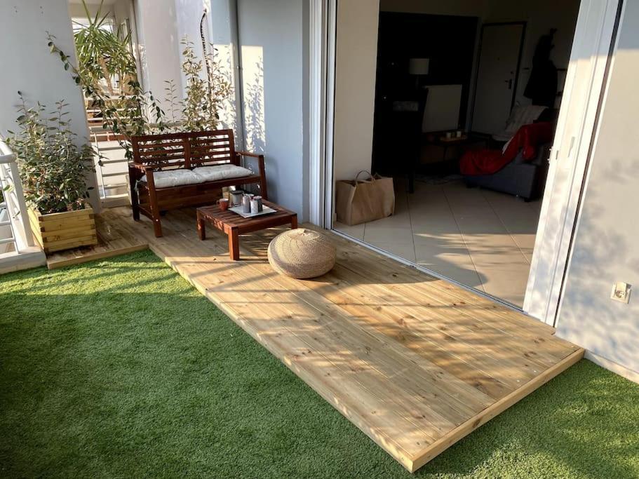 Spacious And Sunkissed 3Br & 2 Bathrooms Apartment Athen Exterior foto